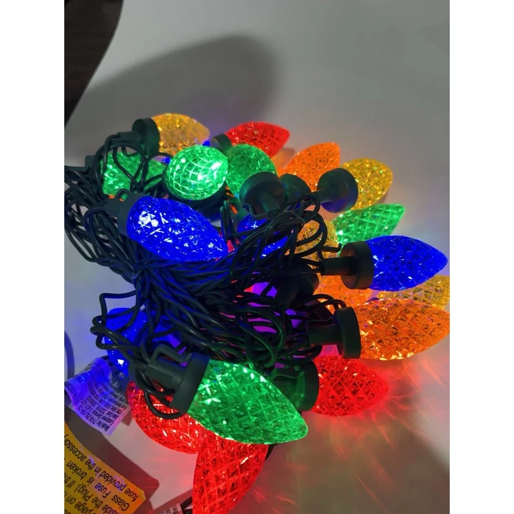 Home Accents Holiday 25 Multi-Colored Faceted C9 LED Christmas Lights One Spare